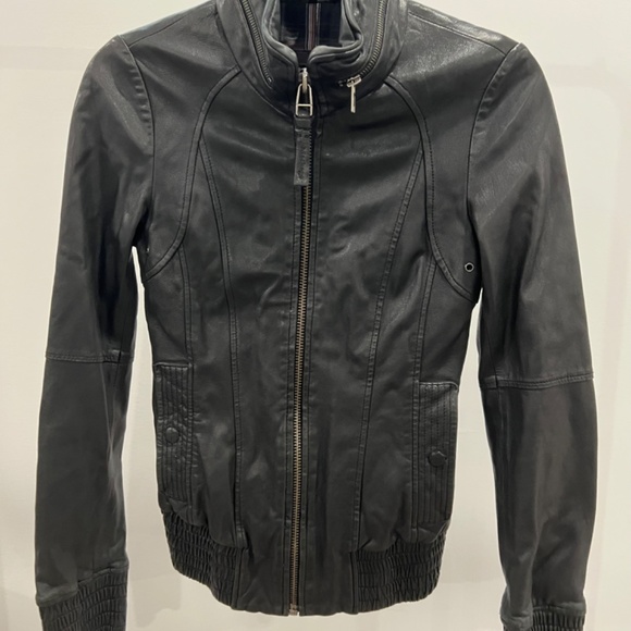 Mackage aritzia black leather jacket bomber - Picture 3 of 3